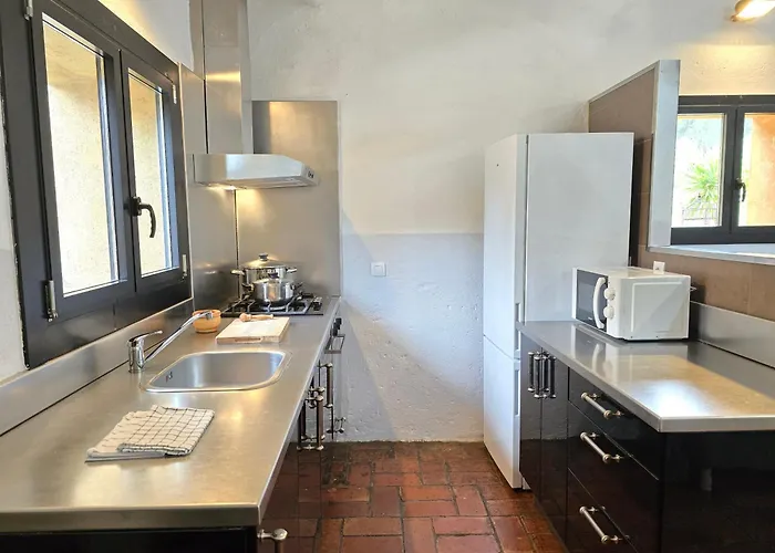 Mas Tarres * 马德雷马尼亚